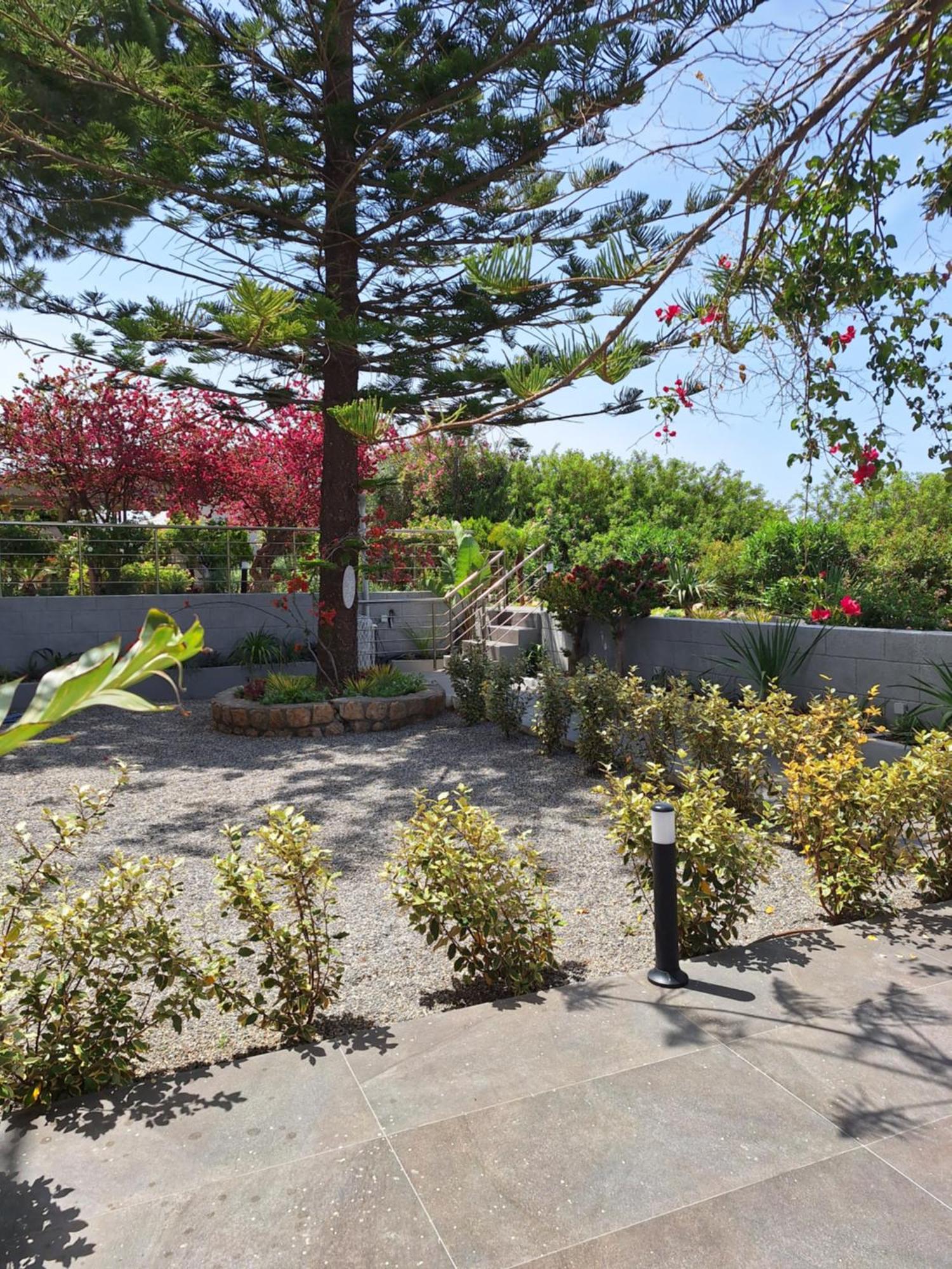 George Beach Studios Pefki Exterior foto